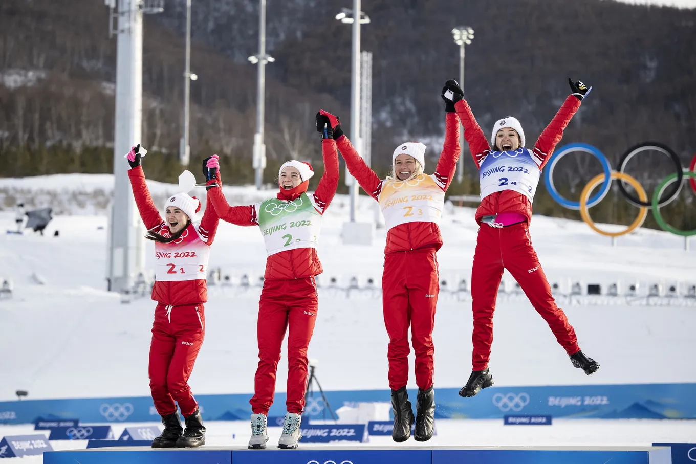 Чемпионки в эстафете