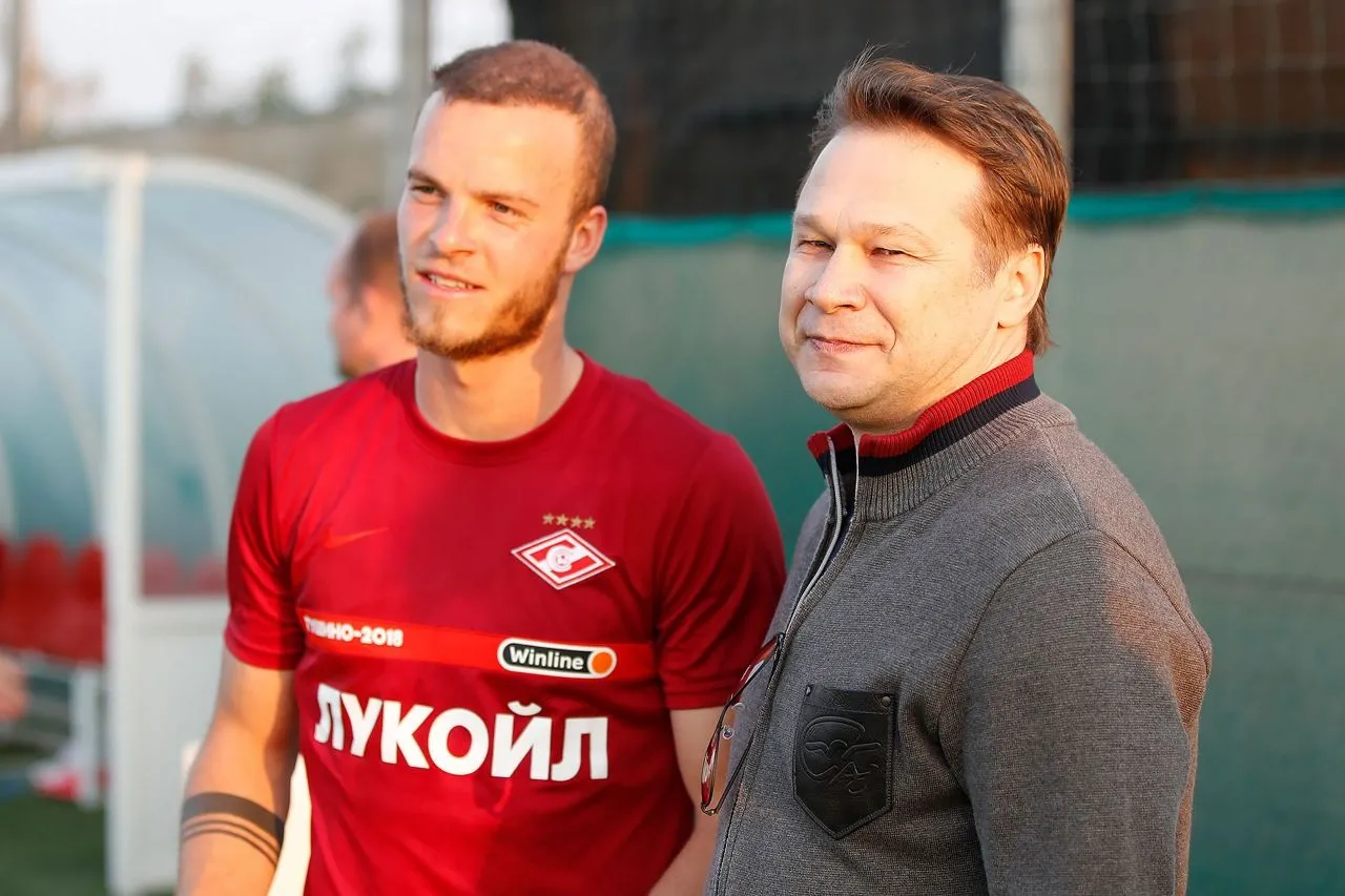 Дмитрий Попов