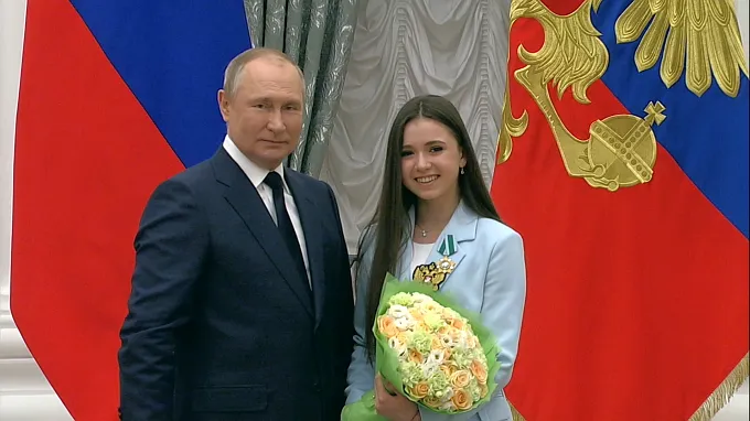 Владимир Путин и Камила Валиева