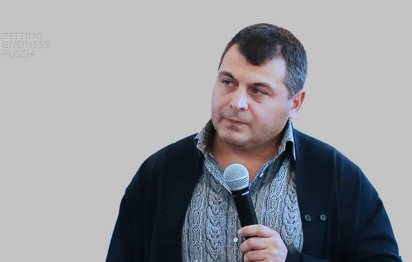 Николай Оганезов