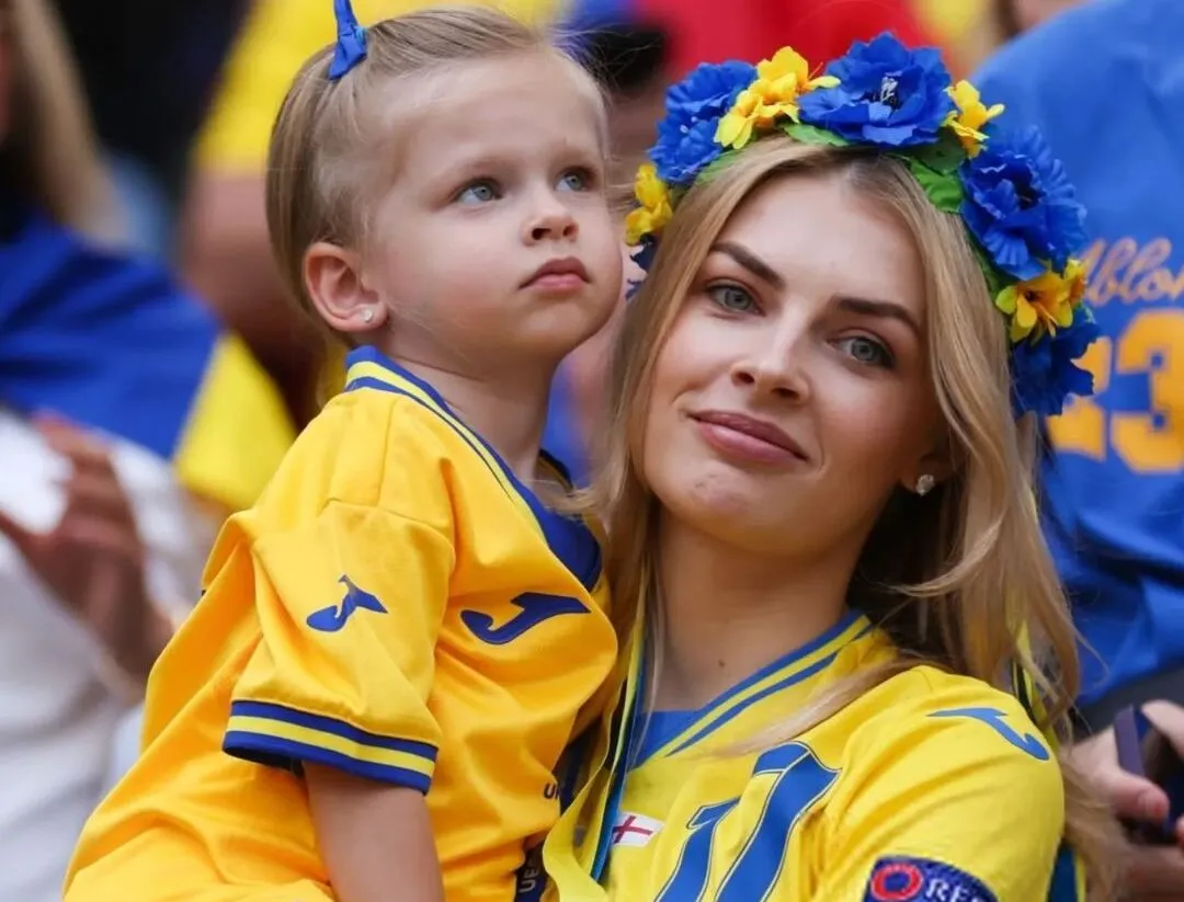 Влада Седан с дочкой