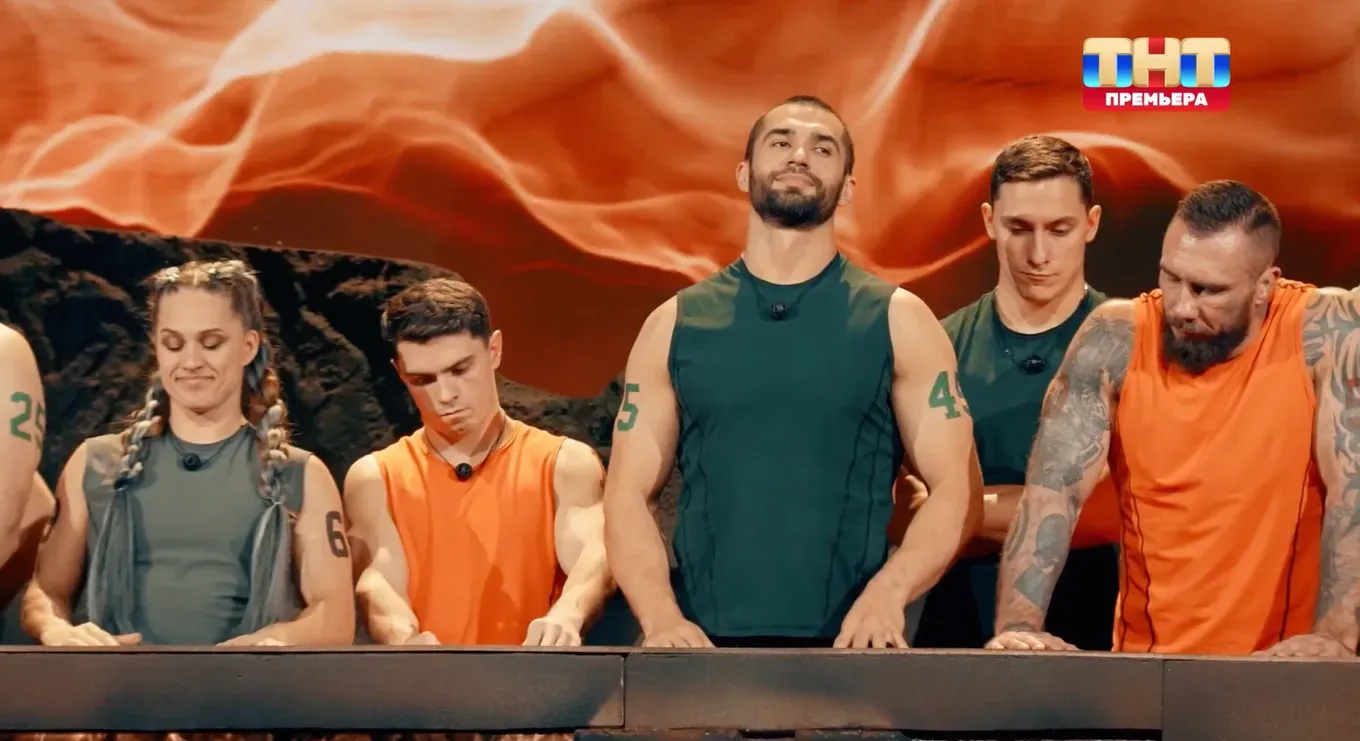 Кадры из шоу «Титаны»