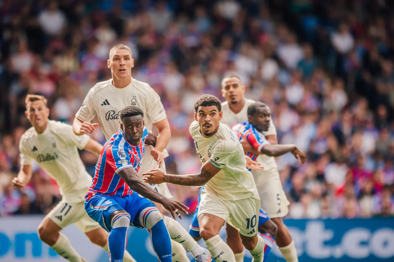 Фенербахче – Ноттингем Форест прогноз на матч Лиги Европы 19 февраля 2026 года с коэффициентом 3,42