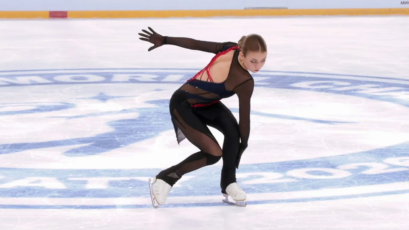 Александра Трусова