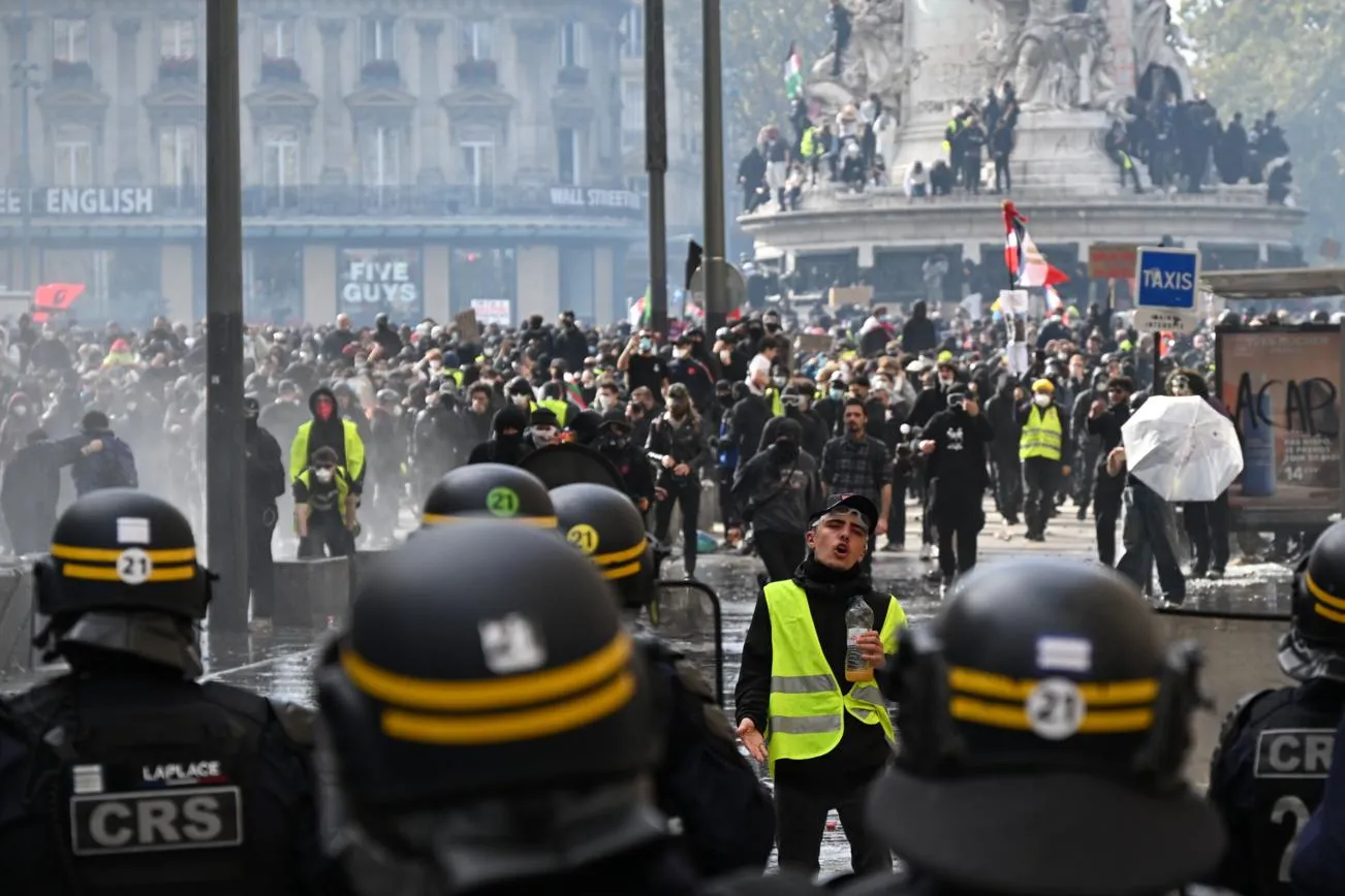 Погромы во Франции