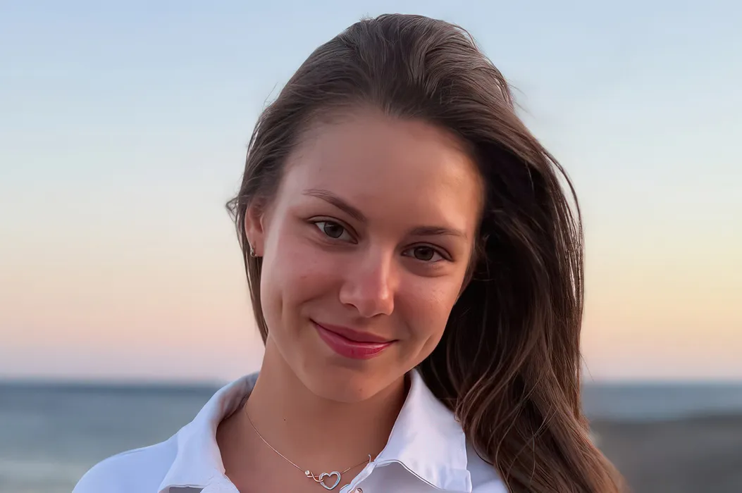 Лора Христова