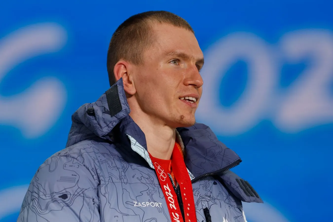 Александр Большунов