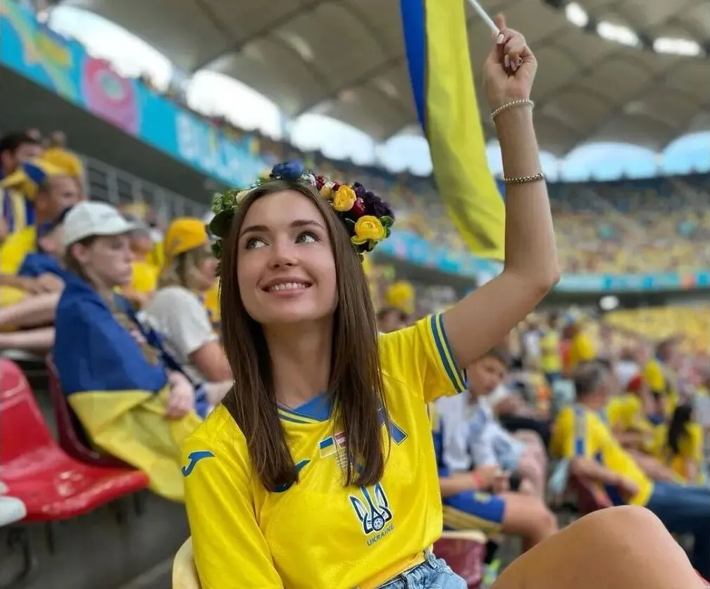 Украинская болельщица