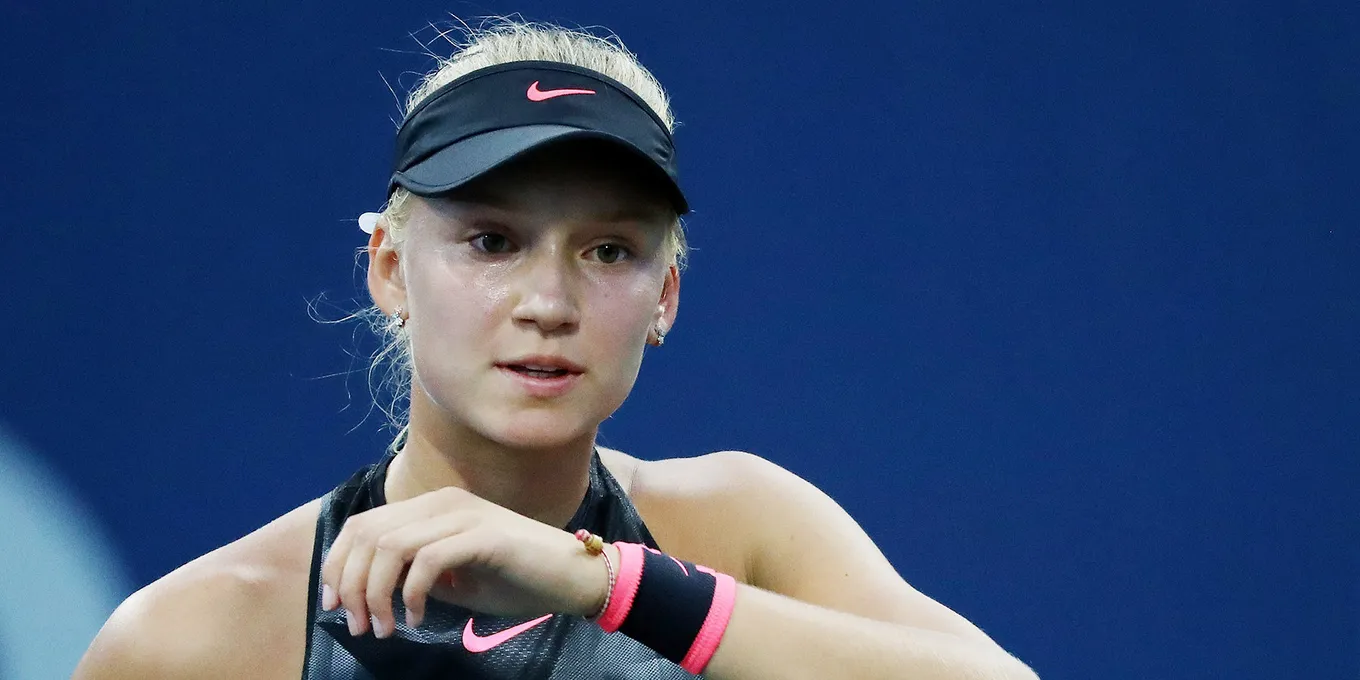 Швентек – Рыбакина прогноз и ставки на матч WTA Торонто 14 августа 2026 года