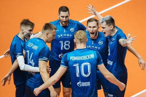 Казанский «Зенит» с победы стартовал в Кубке Легенд, обыграв «Нову»