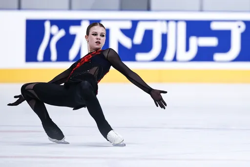 Фигуристка Александра Трусова лидирует после КП на Мемориале Дениса Тена
