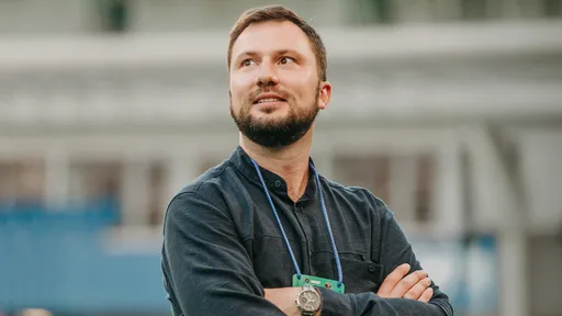 «Главенствует долгосрочная цель – непрерывное участие в РПЛ»: большой разговор с гендиректором «Акрона»