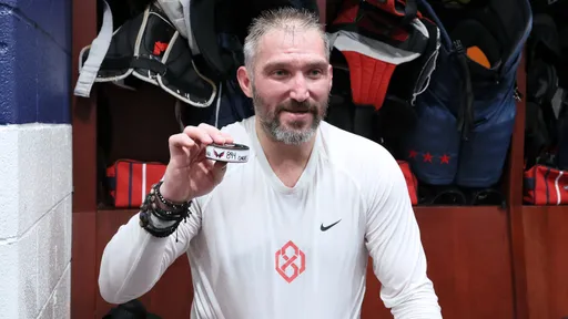 Овечкин начал очередной сезон! Статистика и достижения Александра в НХЛ