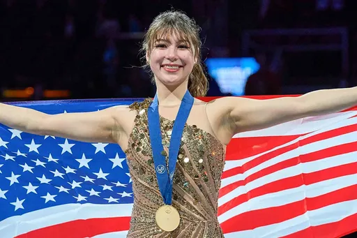 Олимпийская чемпионка Лью снялась с ЧМ по фигурному катанию