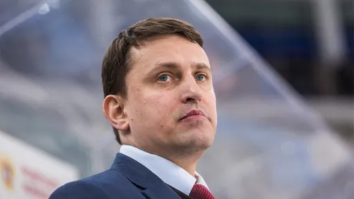 «30-40% игроков сразу говорят, что не поедут на Дальний Восток». Интервью спортивного директора «Адмирала»