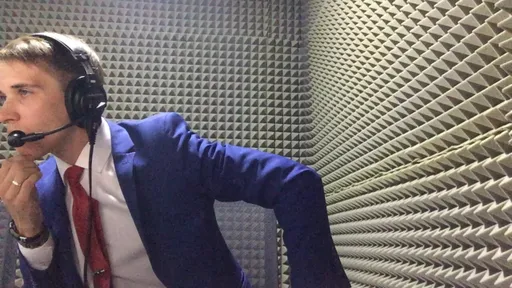 «Если не открывают дверь, лезь в окно». История комментатора из «Сетанты Спорт»