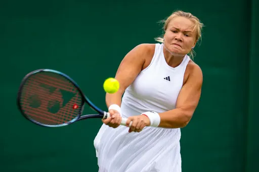 Шнайдер и Мертенс вышли в четвертьфинал парного разряда на US Open