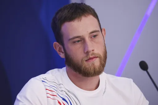Сергей Свинарёв взял «золото» на чемпионате Европы‑2026 в гребле на каноэ
