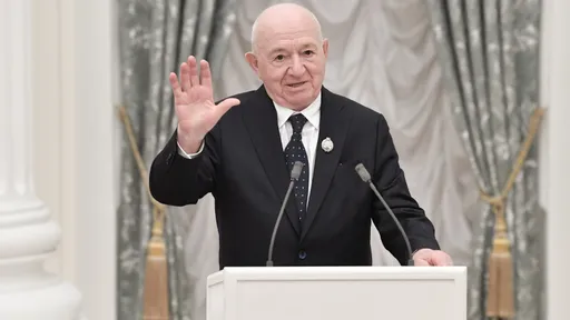 «Симонян не собирался уходить, он строил планы на свои 100 лет»: открытое письмо Анзора Кавазашвили