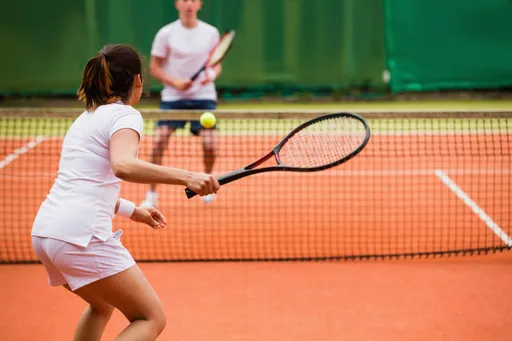 World Tennis оставила в силе отстранение сборных России от турниров