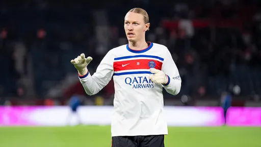 Член жюри France Football уверен, что Сафонов рано или поздно получит приз Яшина