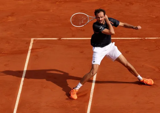 Шамиль Тарпищев высказался о шансах Медведева на победу в Roland Garros-2026
