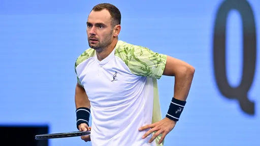 Сафиуллин проиграл Симабукуро и выбыл с турнира ATP-250 в Алматы
