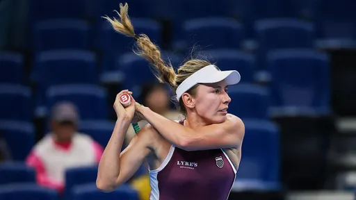 Александрова обыграла Энн Ли и вышла во второй круг турнира WTA 500 в Токио
