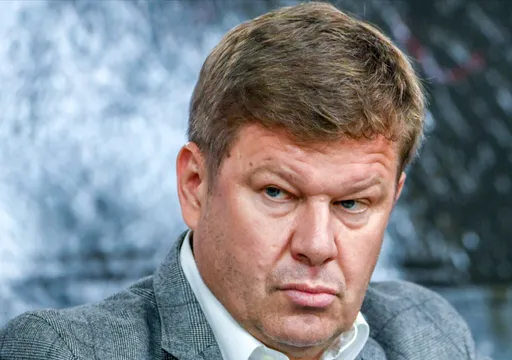 Губерниев: Ларионову было сложно добиться успеха в СКА, команду лихорадило