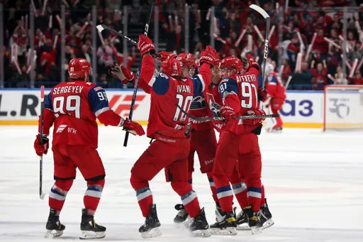 «Локомотив» обыграл ЦСКА в Москве и повёл в серии плей-офф FONBET КХЛ