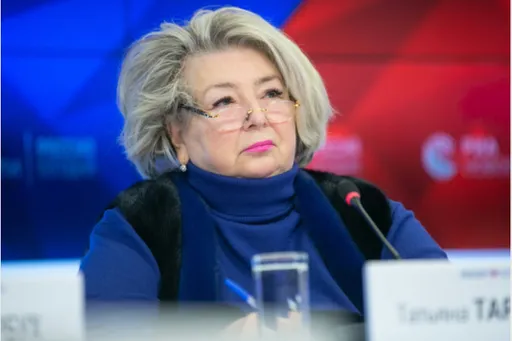 Татьяна Тарасова выписана из больницы после планового обследования