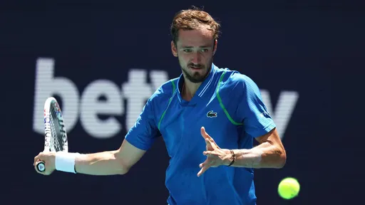 Медведев – Шимабукуро смотреть онлайн-трансляцию матча ATP Алматы 21 октября