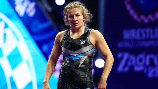 Вернула «золото» спустя семь лет: Алина Касабиева выиграла «золото» чемпионата мира по борьбе!