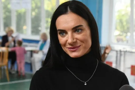 Роднина: слово «предатель» никогда не буду употреблять к Исинбаевой